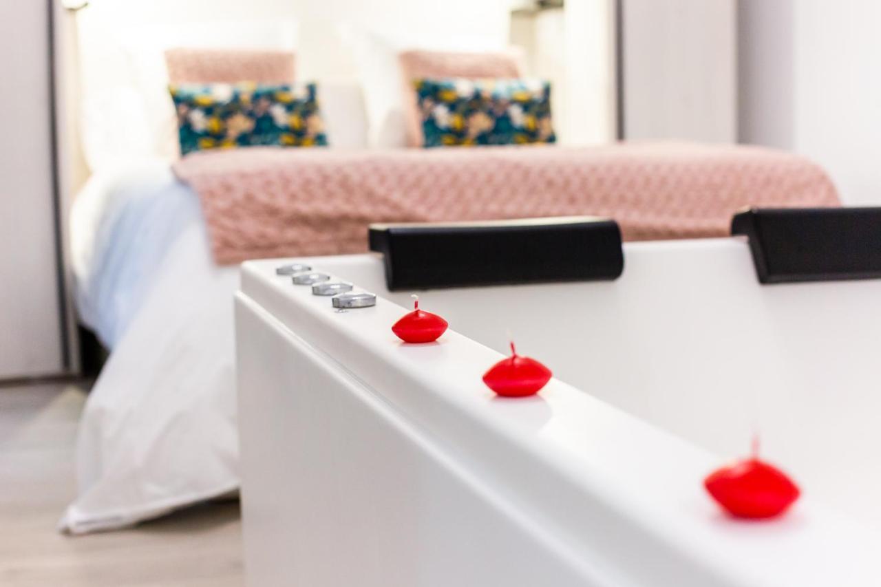 Apartamentos Hervas Suites 外观 照片
