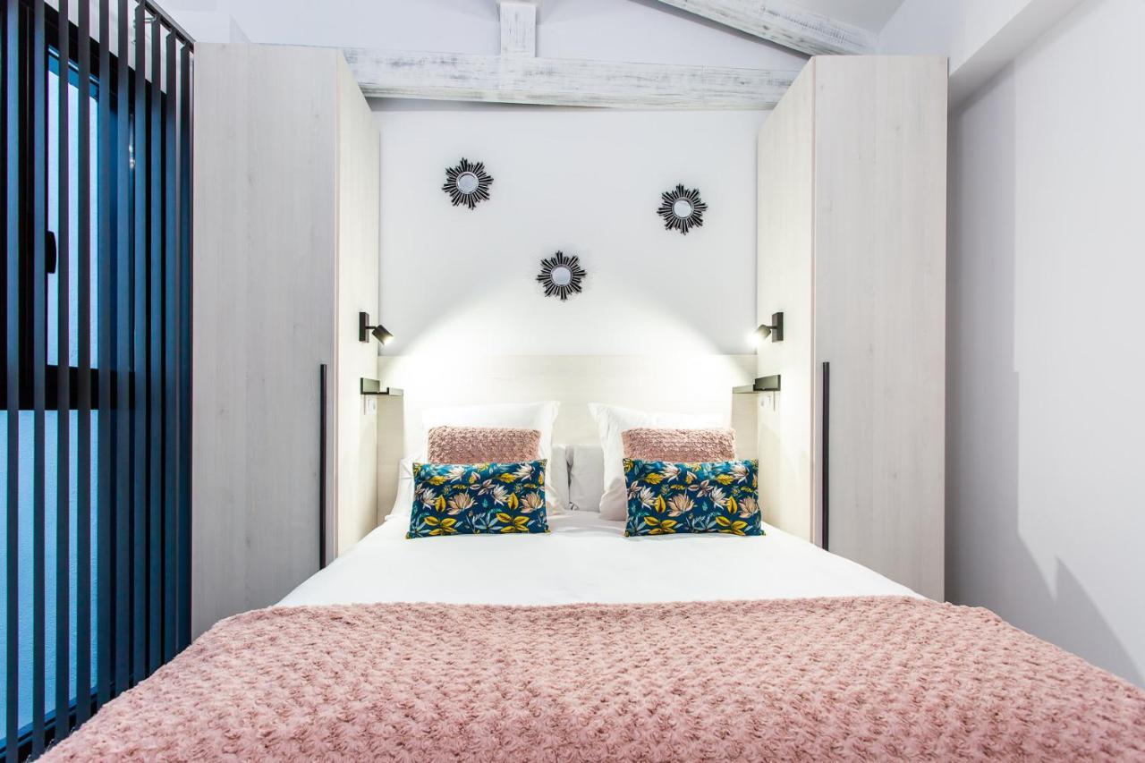 Apartamentos Hervas Suites 外观 照片